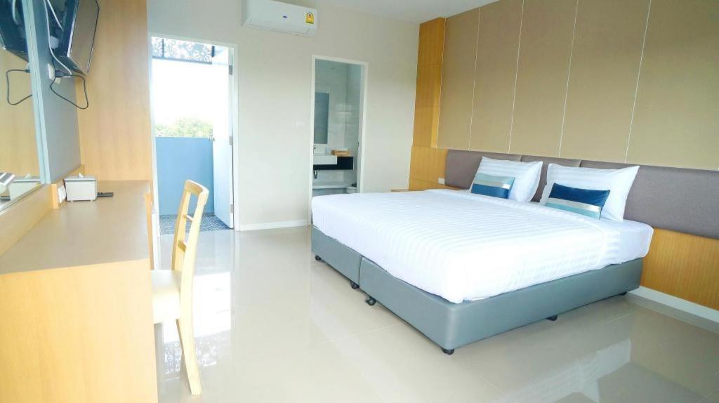 Apa-tree Boutique 3*